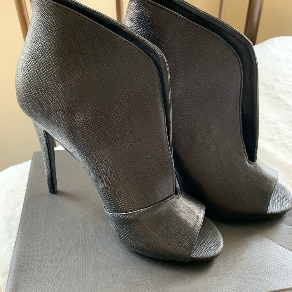 JUSTFAB Riva Booties